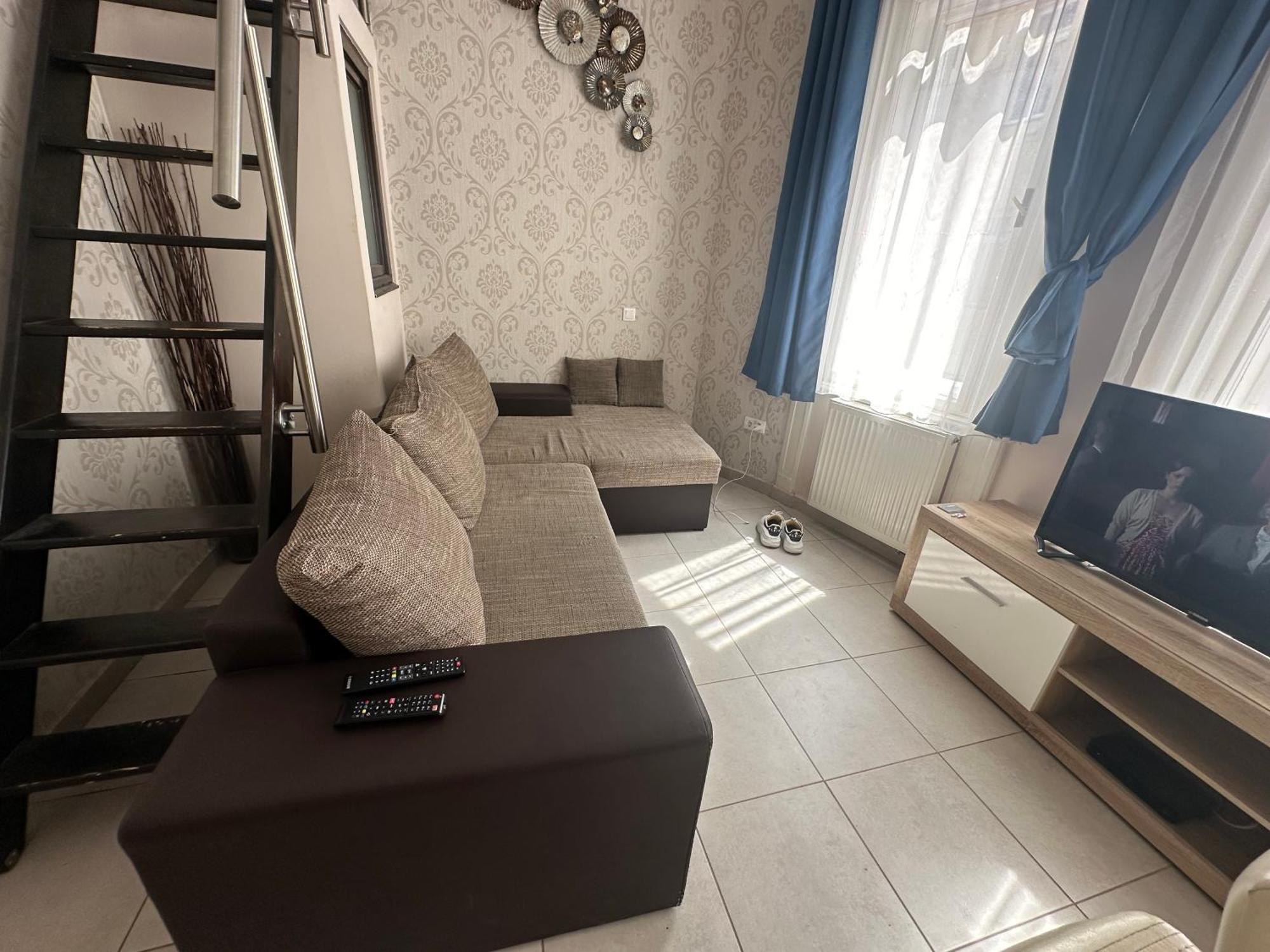 Bright Apartment In The Most Beautiful Street Of Budapest Vaci Street, Fashion Street Exterior photo