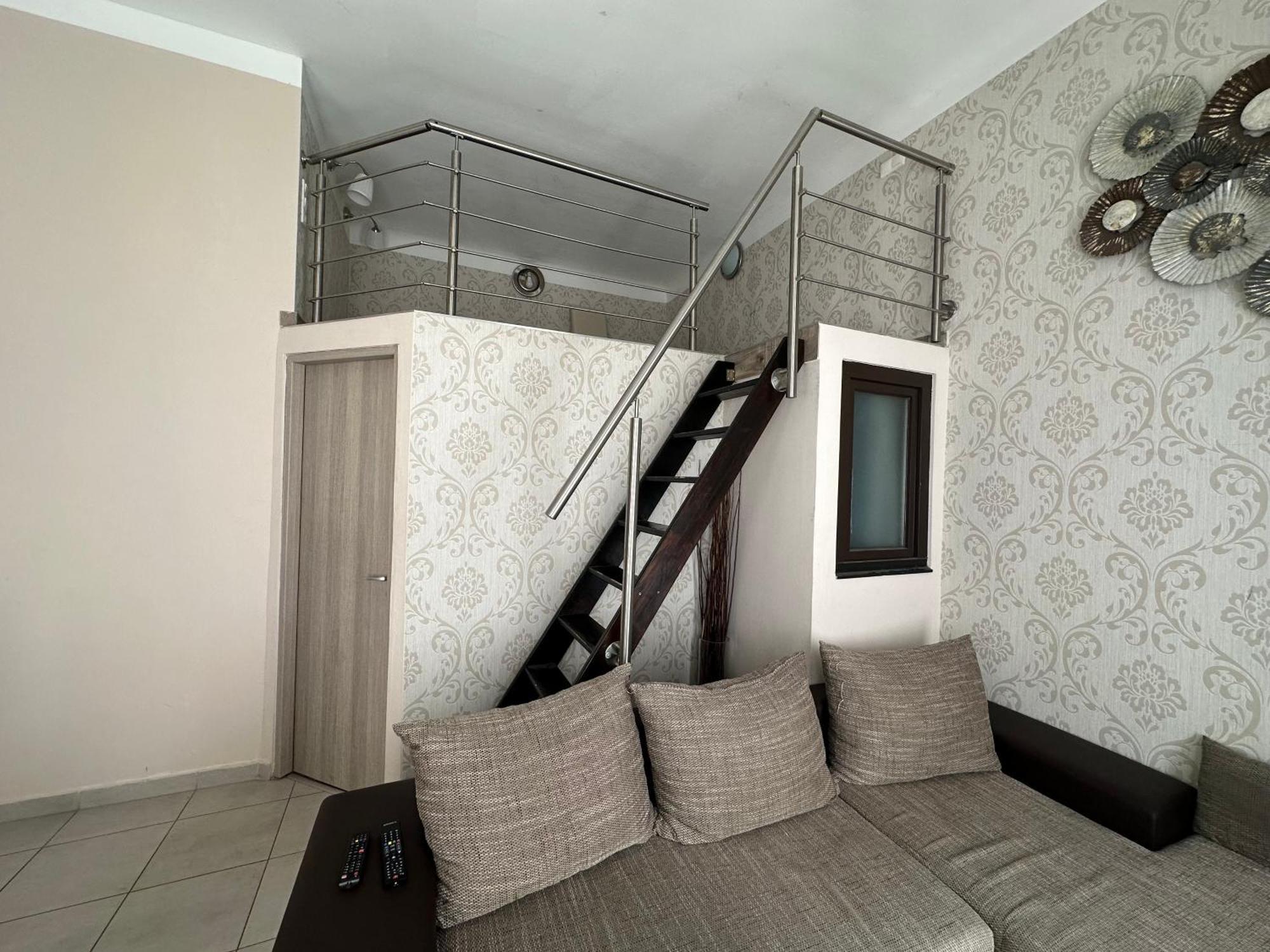 Bright Apartment In The Most Beautiful Street Of Budapest Vaci Street, Fashion Street Exterior photo